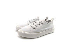 Canvas lace-up
