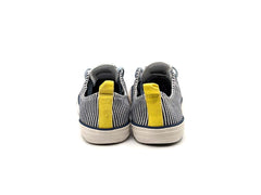 H&M Canvas