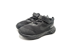 Nike Revolution 6