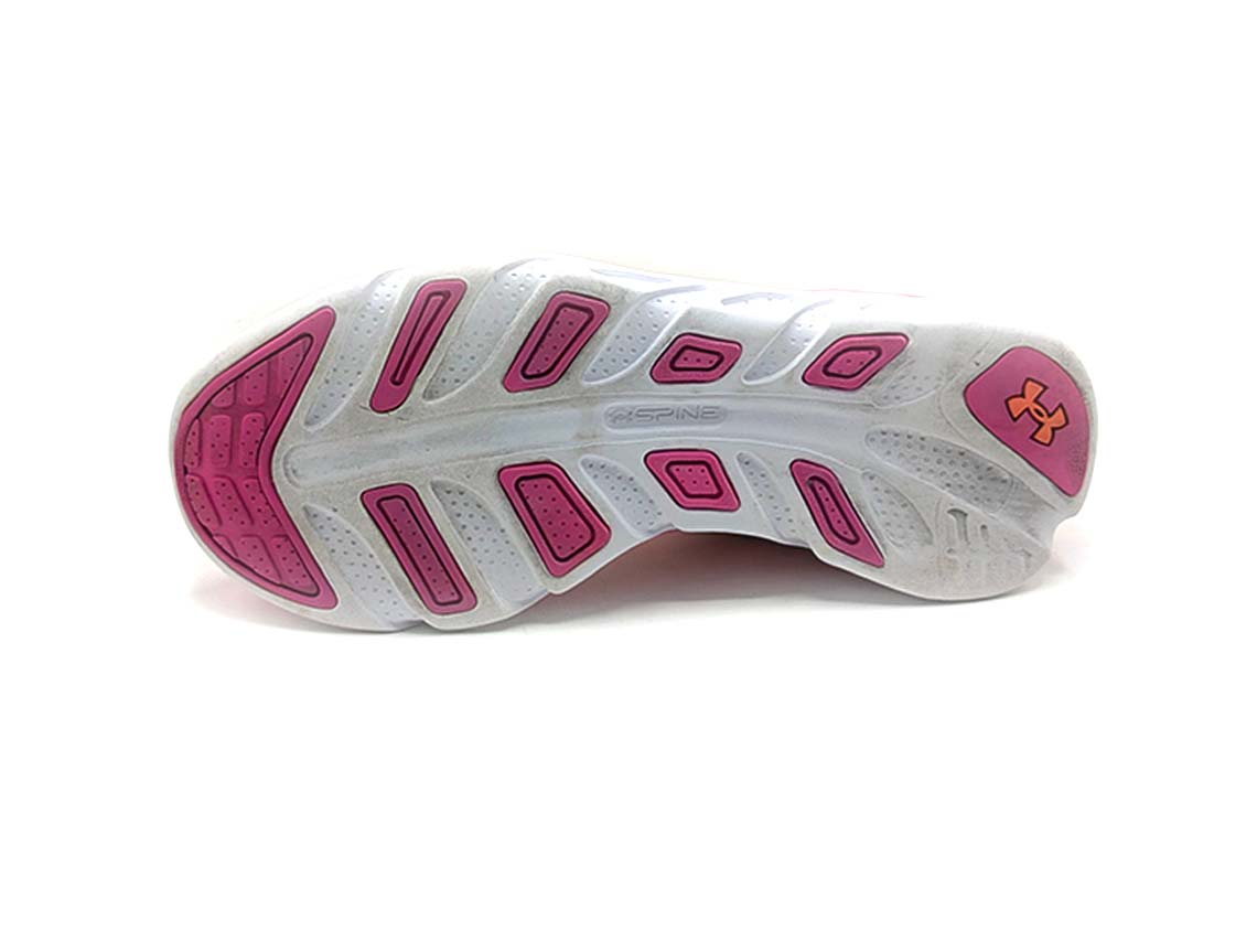 Under Armour GS Assert 8