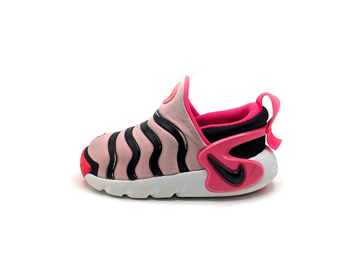 Nike Dynamo Go