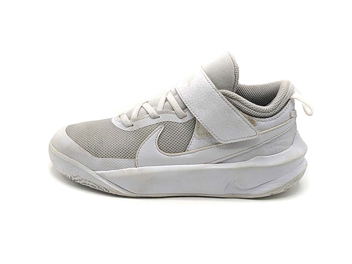 Nike Team Hustle D10