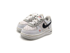 Nike Air Force 1 LV8