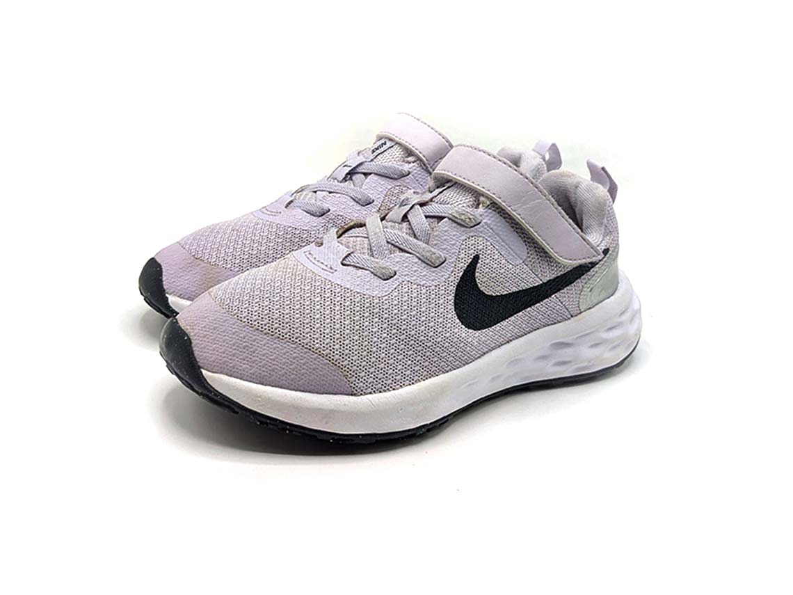 Nike Revolution 6