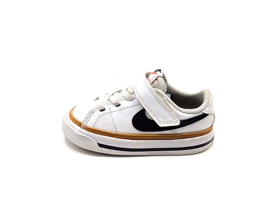 Nike Court Legacy