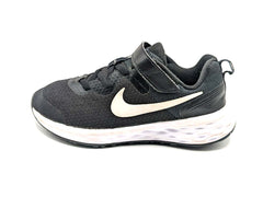 Nike Revolution 6