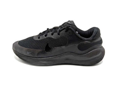 Nike Revolution 7