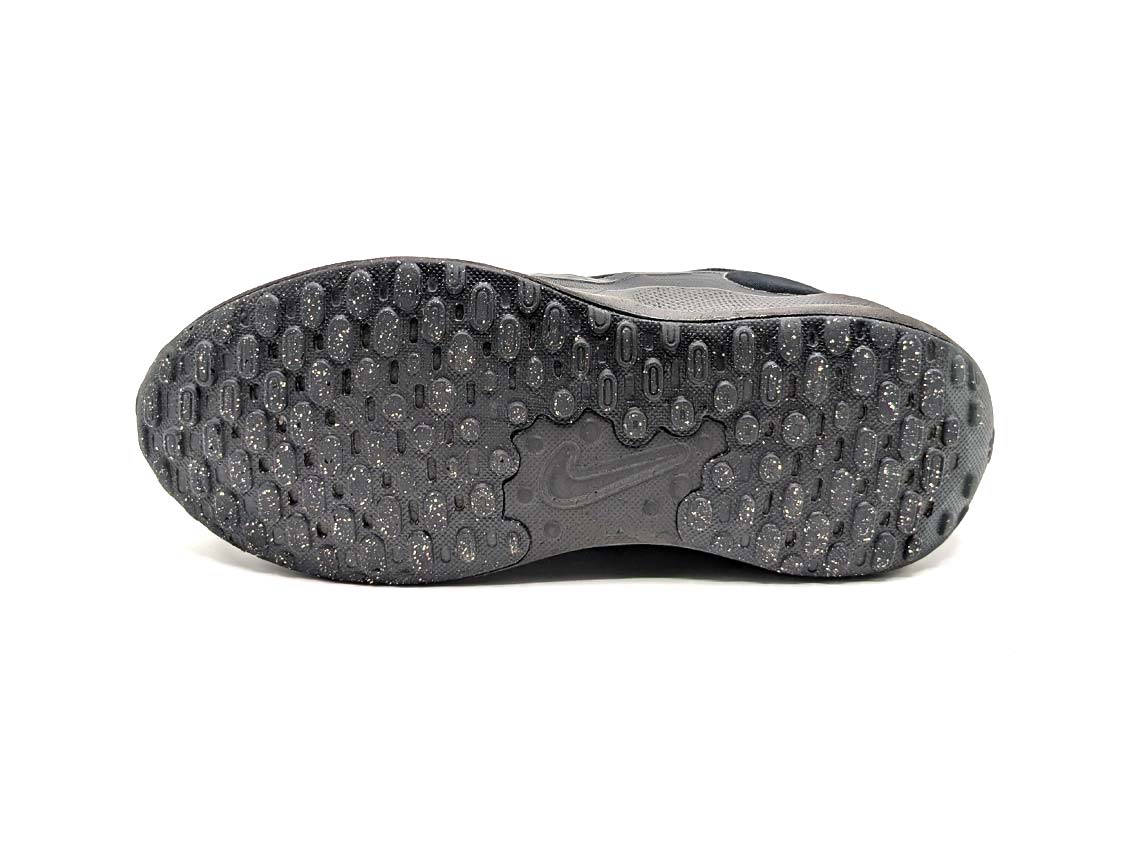 Nike Revolution 7