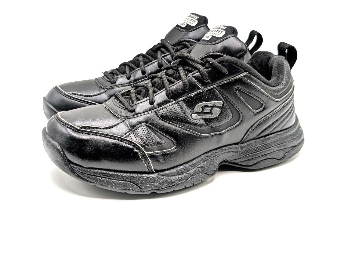 Skechers