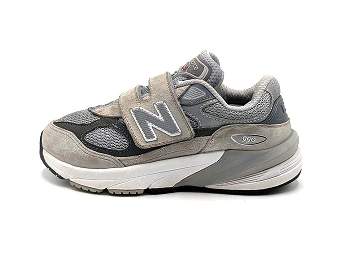 New Balance 990v6