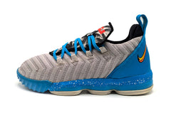 Nike LeBron 16