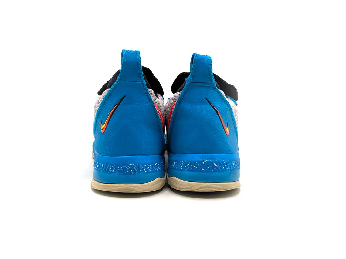 Nike LeBron 16