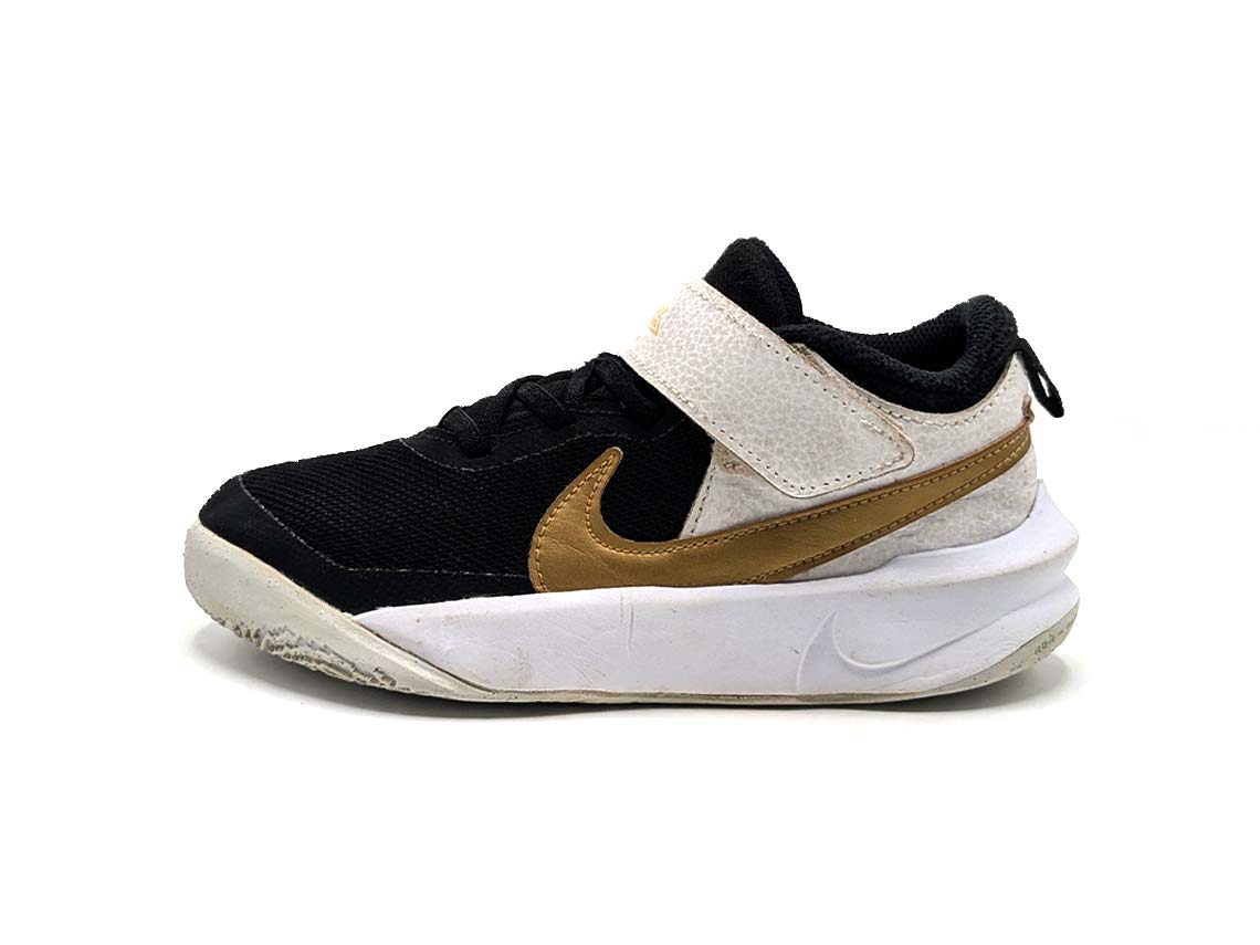 Nike Team Hustle D 10