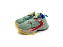 Nike Zoom Freak 4