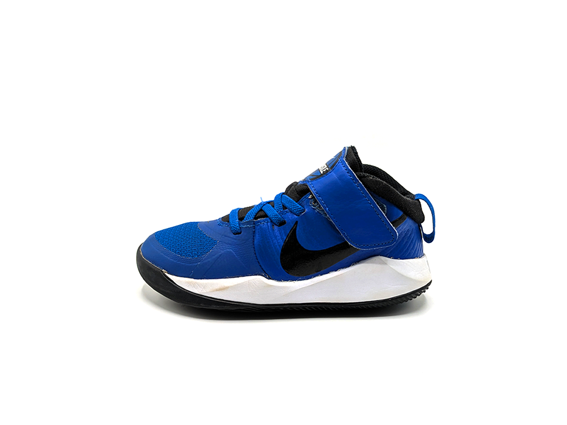 Nike Team Hustle D9