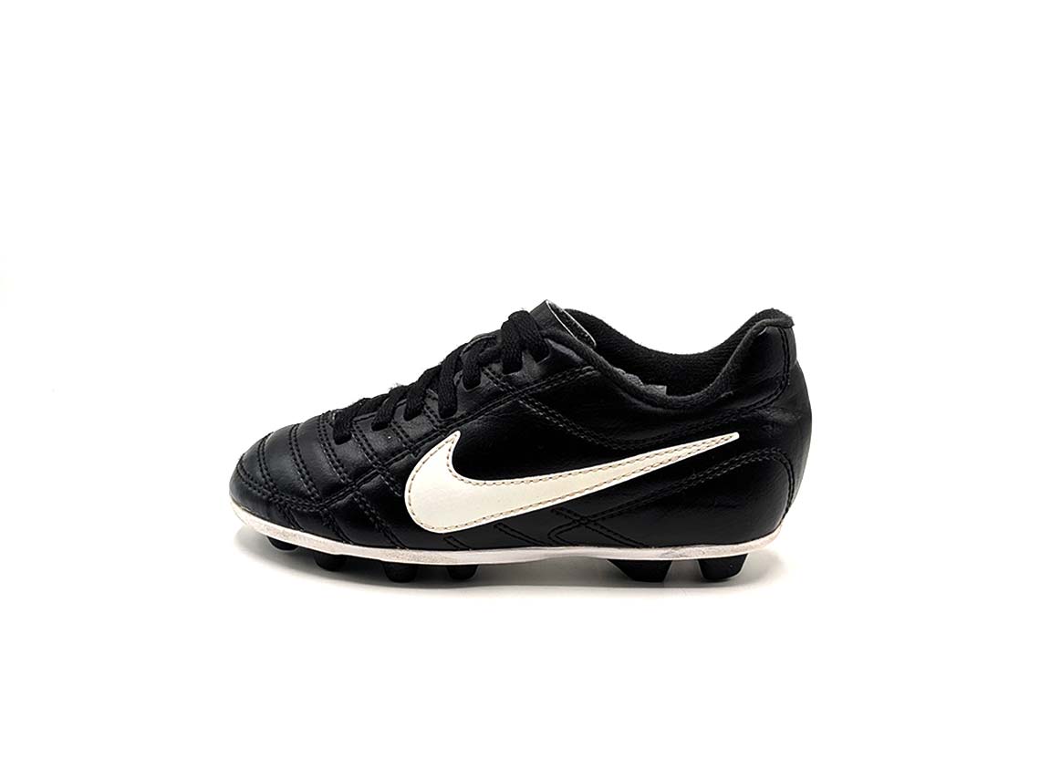 Nike Tiempo