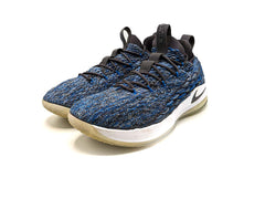 Nike LeBron 15