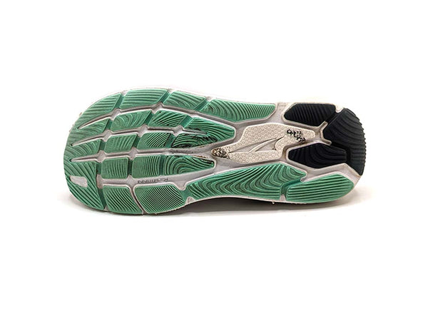 Altra Paradigm 6