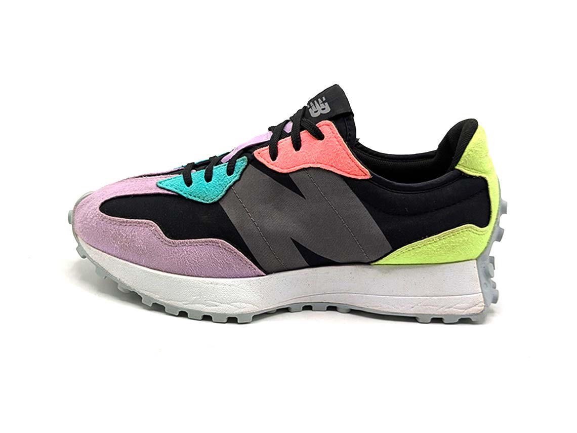 New Balance 327