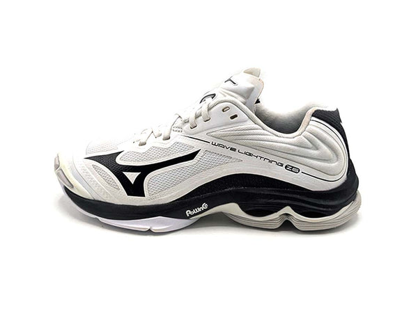 Mizuno Wave Lightning Z6