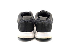 Nike Revolution 3