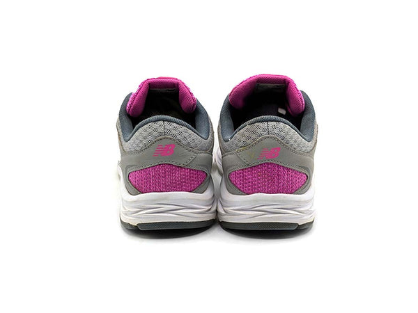 New Balance 490v4