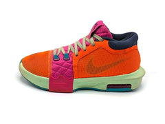 Nike LeBron Witness 8