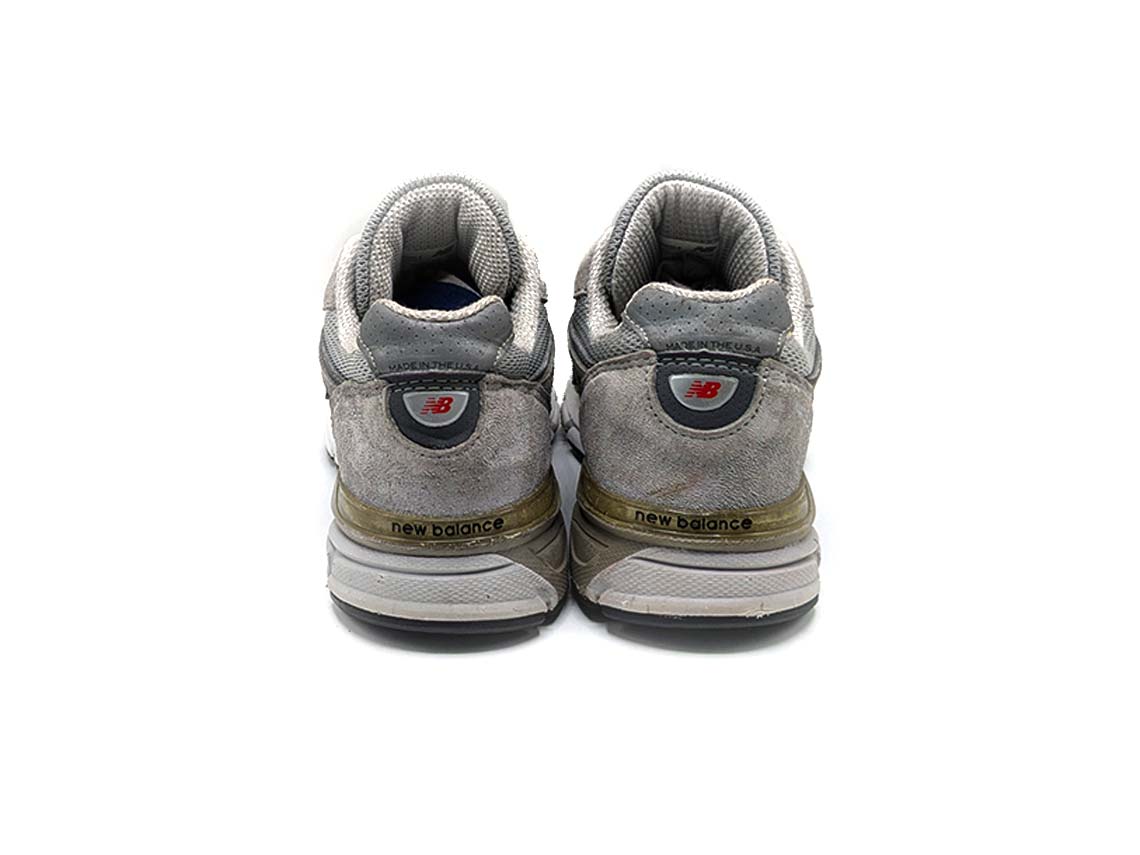 New Balance 990v4