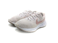 Nike Revolution 6