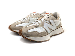 New Balance 327