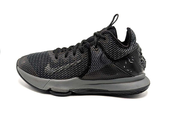Nike LeBron Witness 4