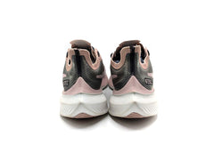 Nike Zoom Gravity
