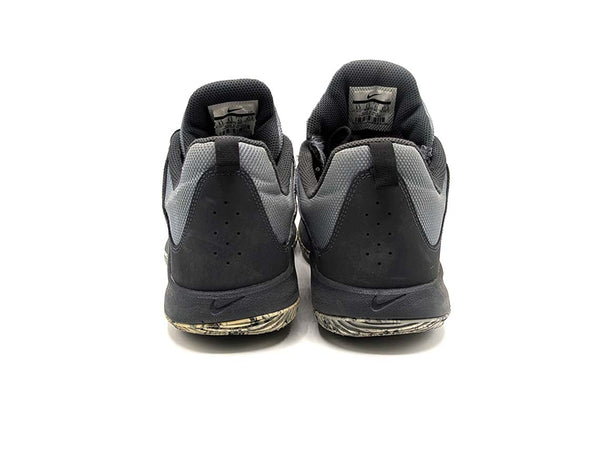 Nike Fly