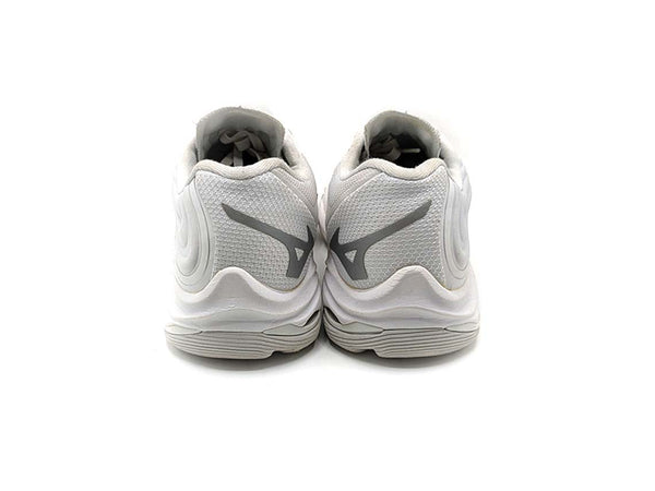 Mizuno Wave Lightning Z6