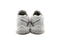 Mizuno Wave Lightning Z6
