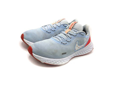 Nike Revolution 6