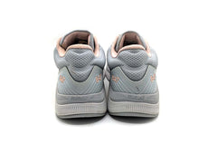 New Balance 847