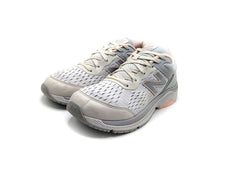 New Balance 847