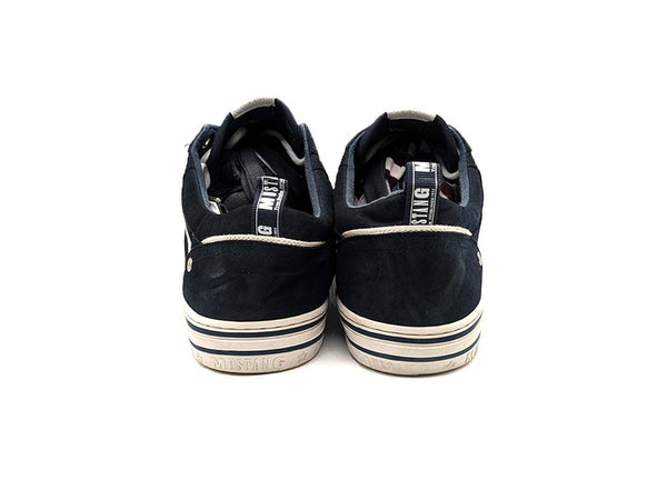 Mustang Suede