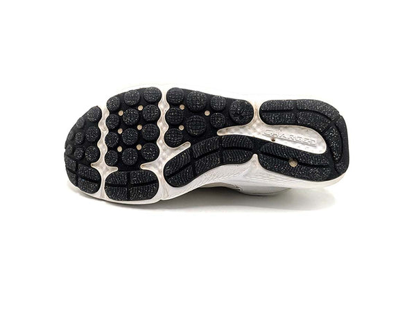 Under Armour Charged Assert