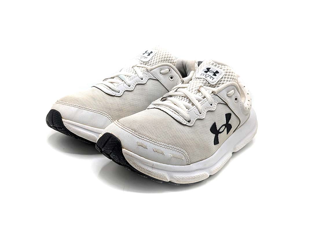 Under Armour Charged Assert
