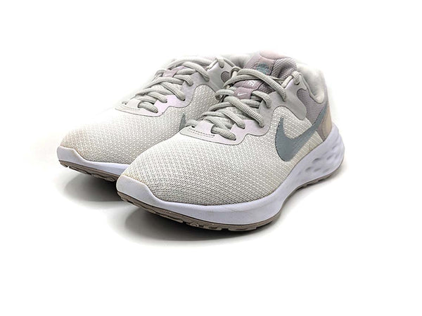 Nike Revolution 6