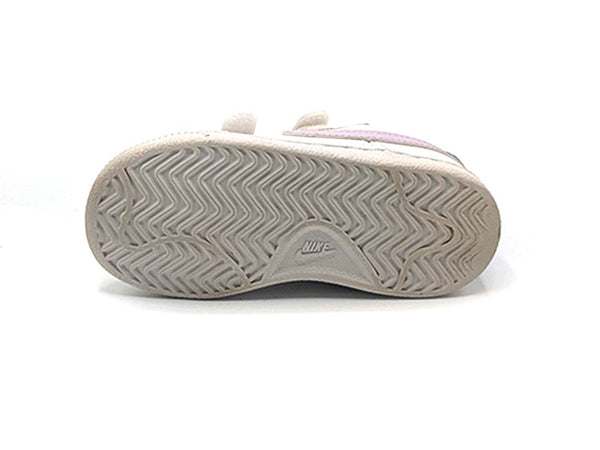 Nike Court Royale
