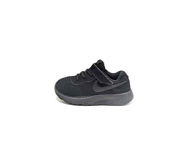 Nike Tanjun