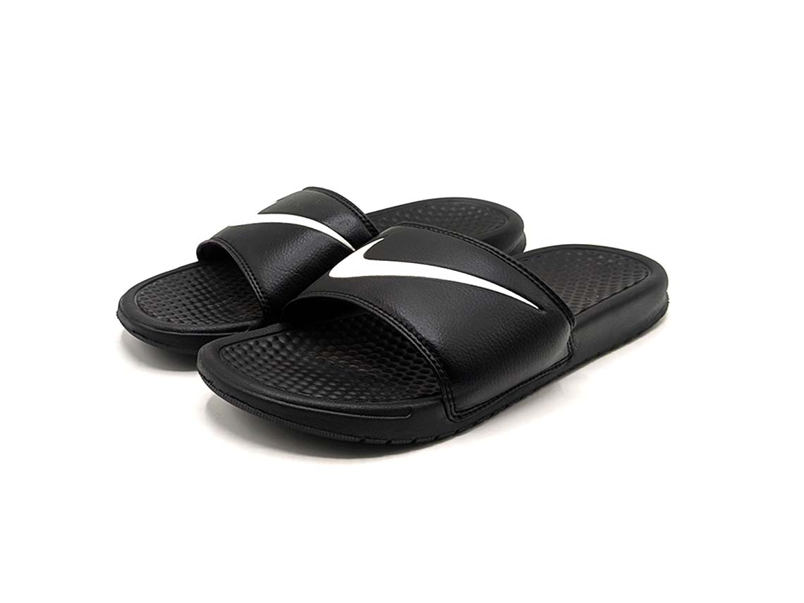 Nike Benassi Swoosh Slides