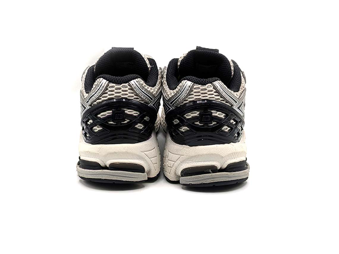 New Balance 1906R