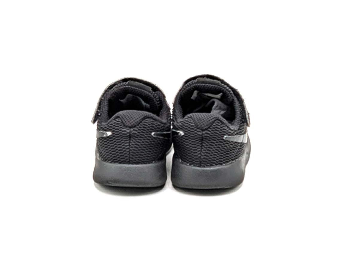 Nike Tanjun
