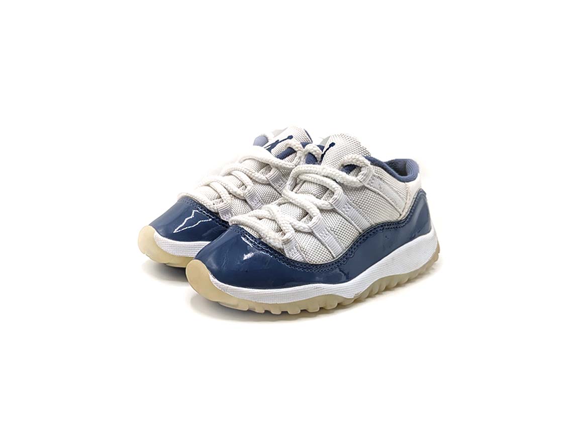 Jordan 11 Retro Low