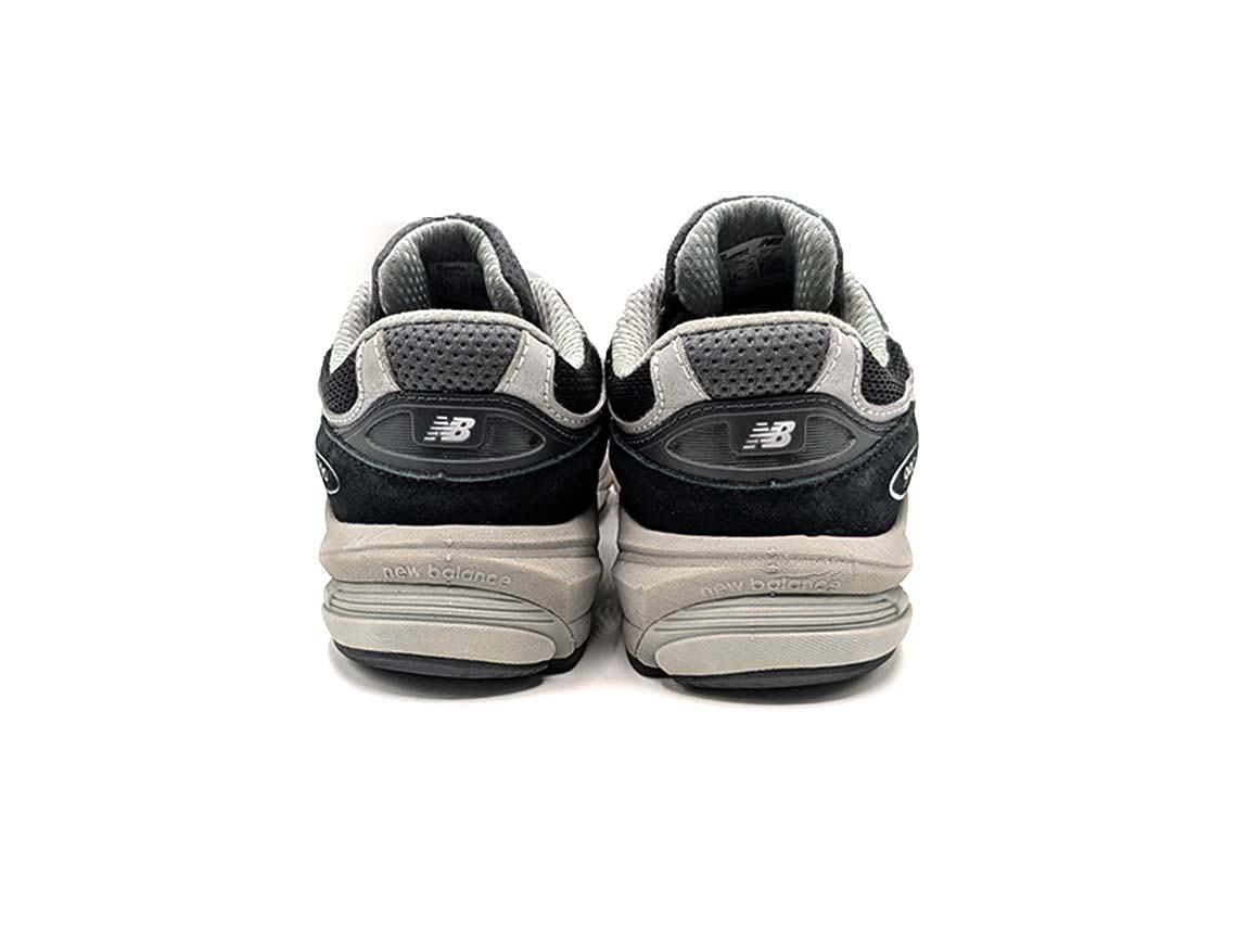New Balance 990v6