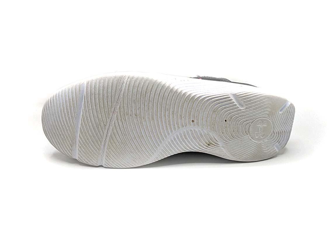 Under Armour Surge 4